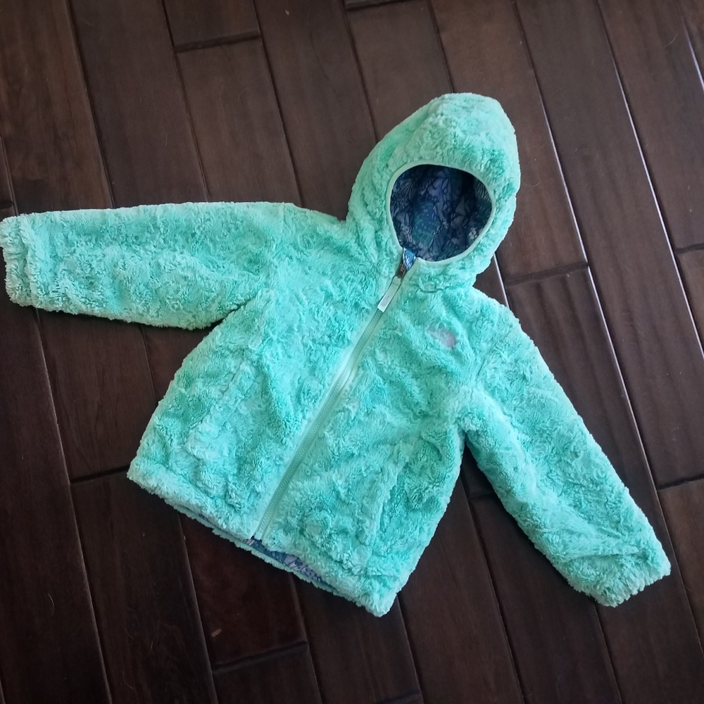 North Face girls jacket XS Reversible!